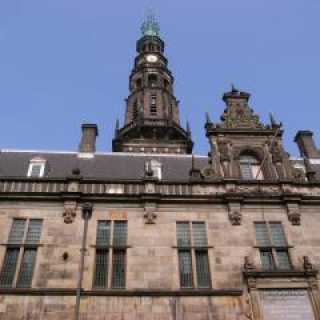 STADHUIS